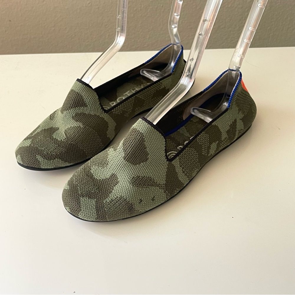 ROTHY’s Shoes Flat Woman Camo Color Round Toe Size 6 - Picture 2 of 7
